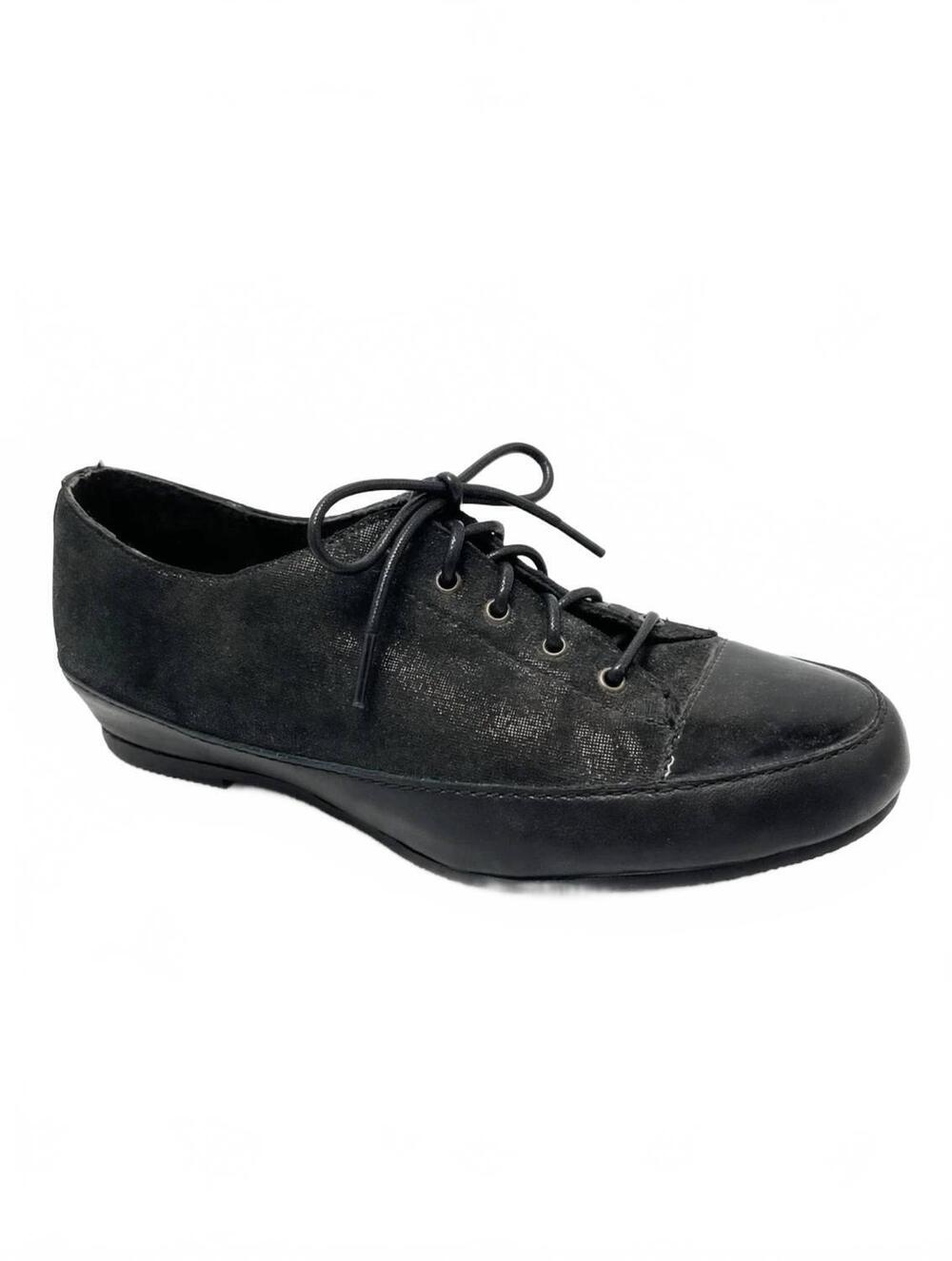 NEW MUNRO women's petra sneaker in black combo